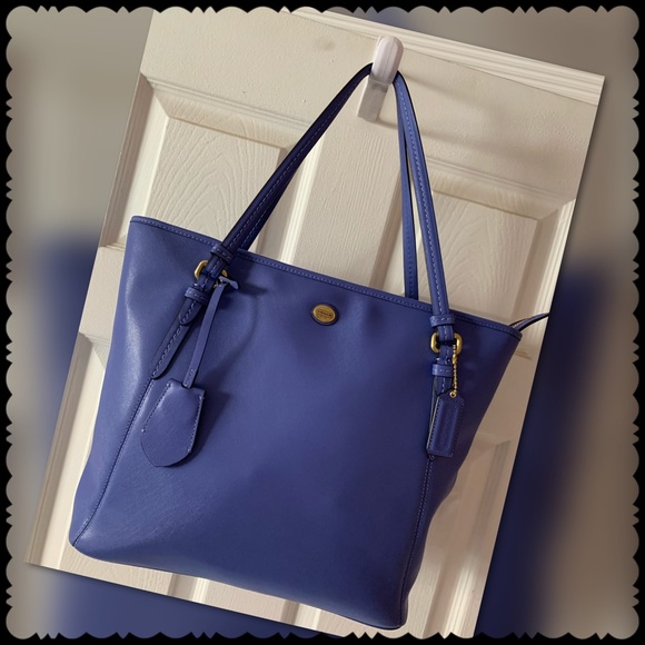 Coach Handbags - COACH PEYTON Leather Zip Top Tote PEREWINKLE!!
